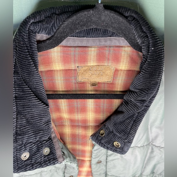 Men’s Old Navy Vest - Gray - Picture 2 of 8